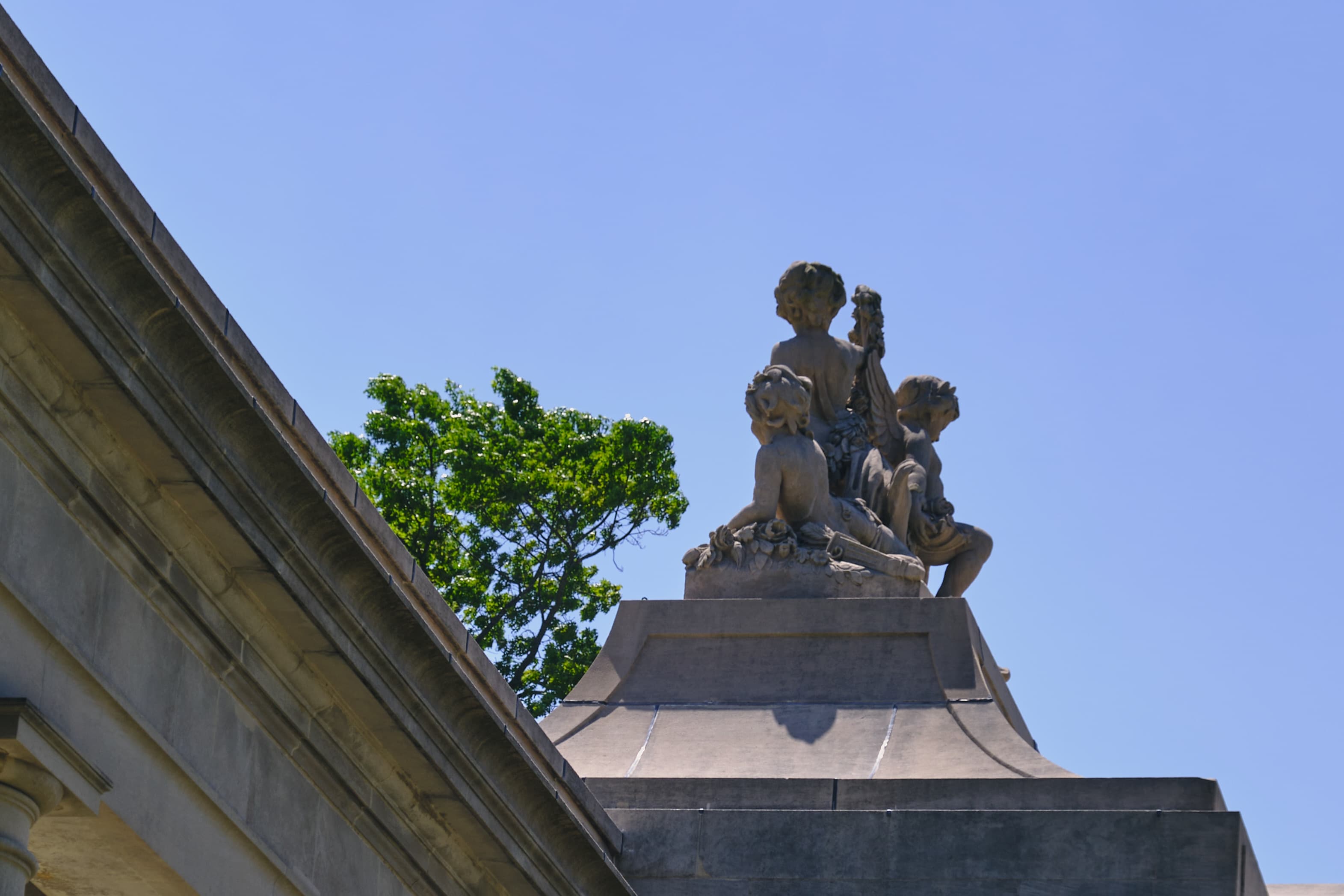 Nemours photography - Elegant gardens and historic architecture. Photo 1 of 3 showcasing Culture scenery and landscapes.