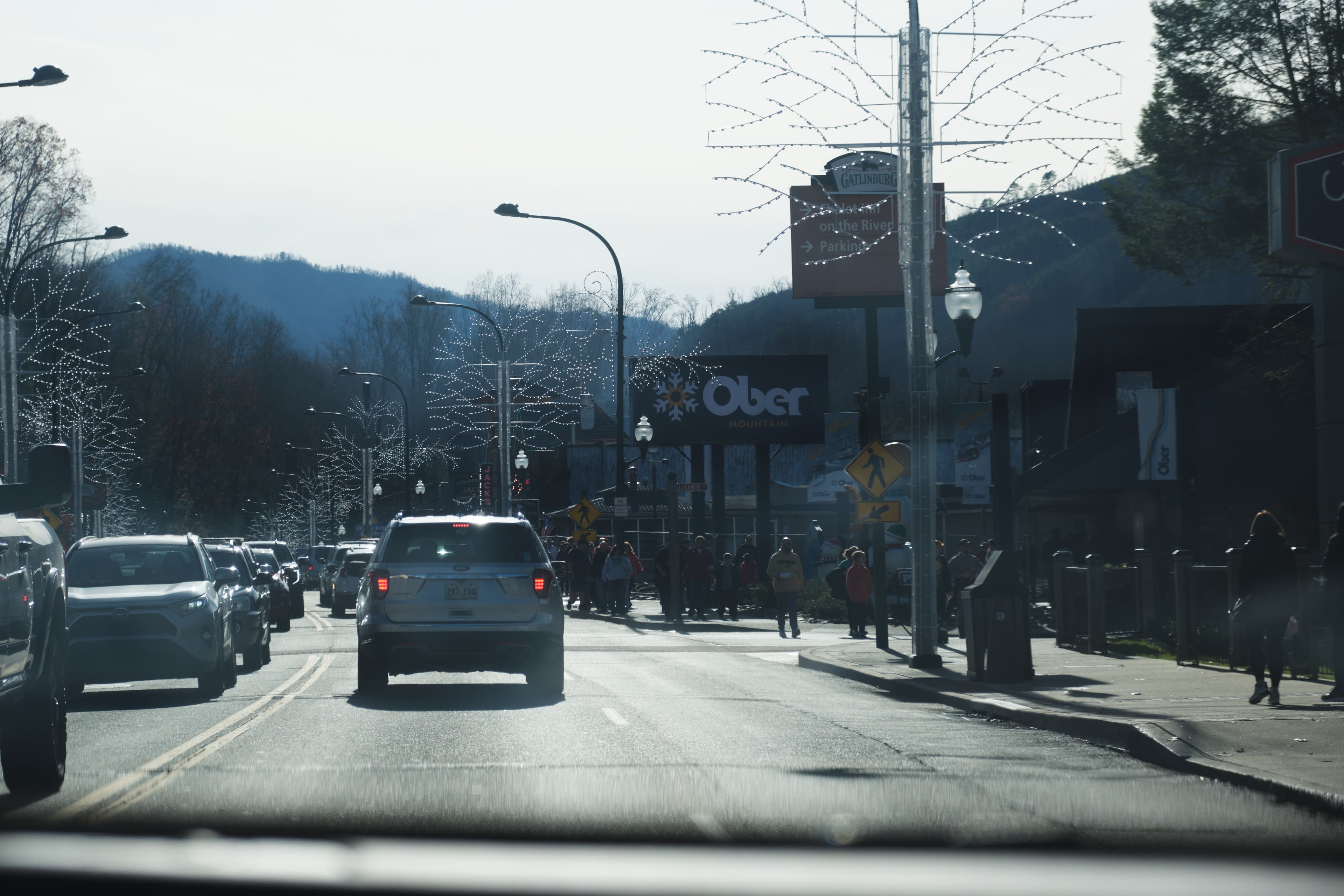 Smoky Mountains photography - Misty peaks and ancient forests in the Appalachian range. Photo 2 of 5 showcasing Nature scenery and landscapes.